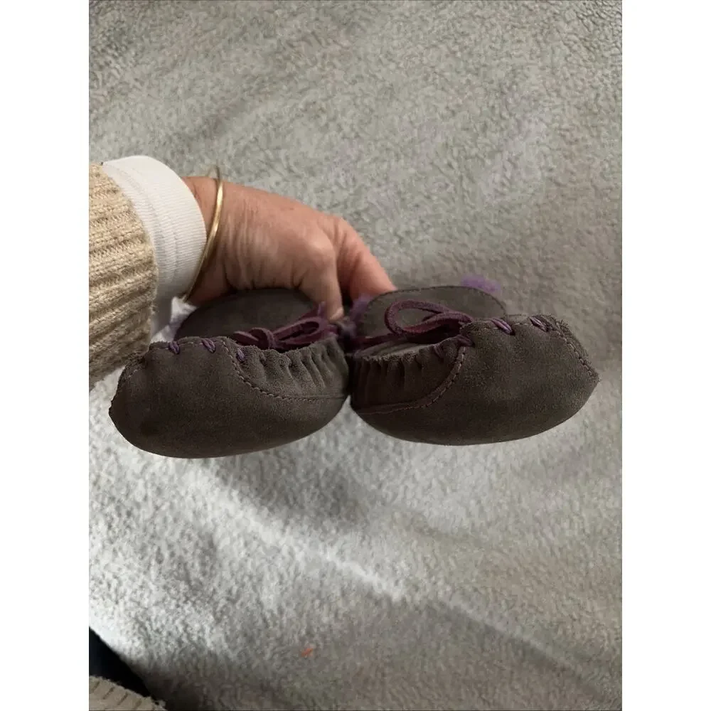 NWOT L.L. Bean Kids Moccasin Slippers 3 Gray Suede Faux Fur Lined Girls Boys